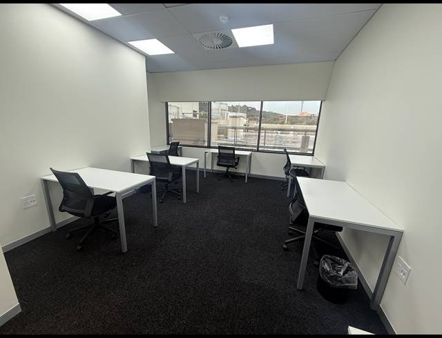 20M² OFFICE TO LET IN KILLARNEY